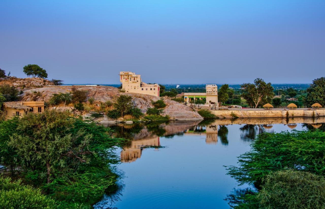 Brij Lakshman Sagar, Pali - Small Luxury Hotels Of The World Raipur  Esterno foto