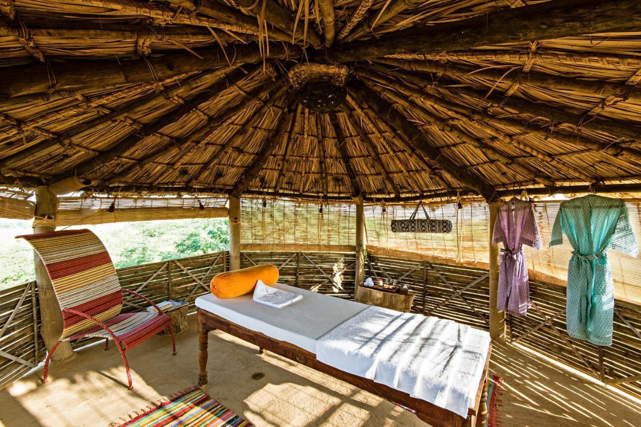 Brij Lakshman Sagar, Pali - Small Luxury Hotels Of The World Raipur  Esterno foto